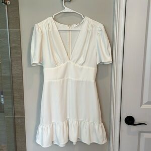 AMANDA UPRICHARD WHITE DRESS SIZE M